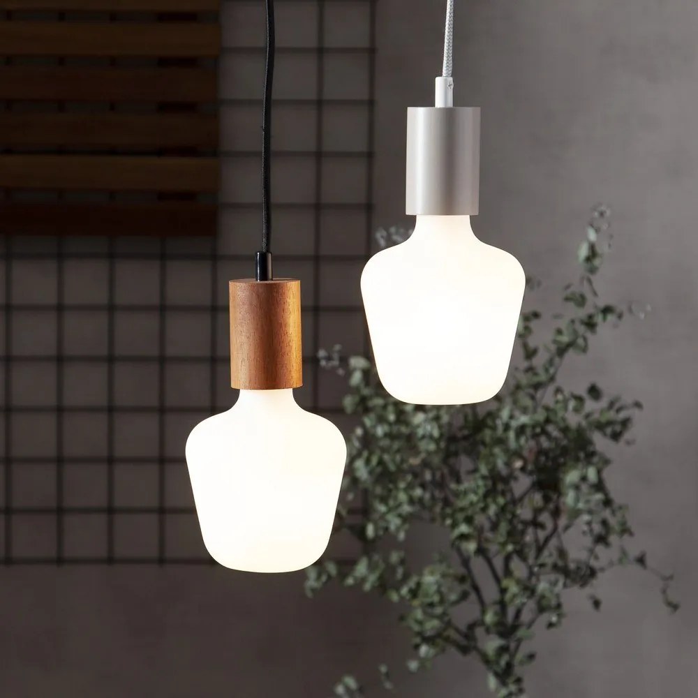 Топла LED крушка с възможност за димиране E27, 6 W - Star Trading