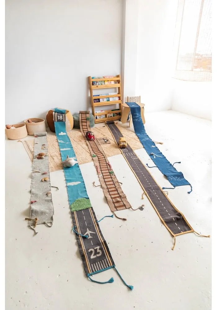 Детска писта Ride &amp; Roll Airplane – Lorena Canals