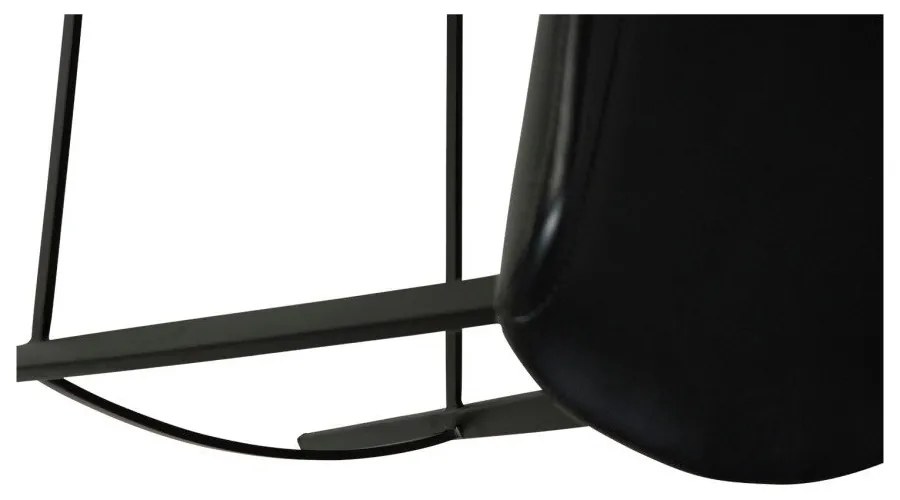 Бар стол от черна изкуствена кожа Hype - DAN-FORM Denmark