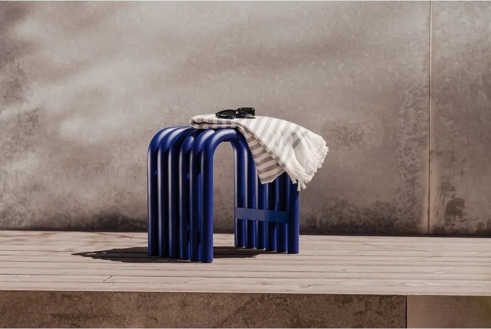 Син градински стол метален Nokk – noo.ma