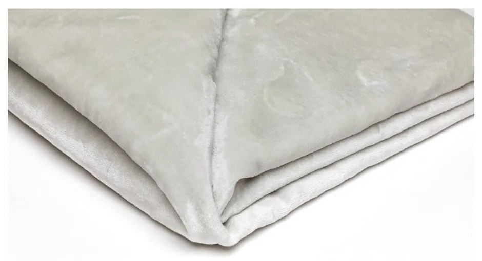 Светлосиво одеяло от микроплюш , 150 x 200 cm - My House