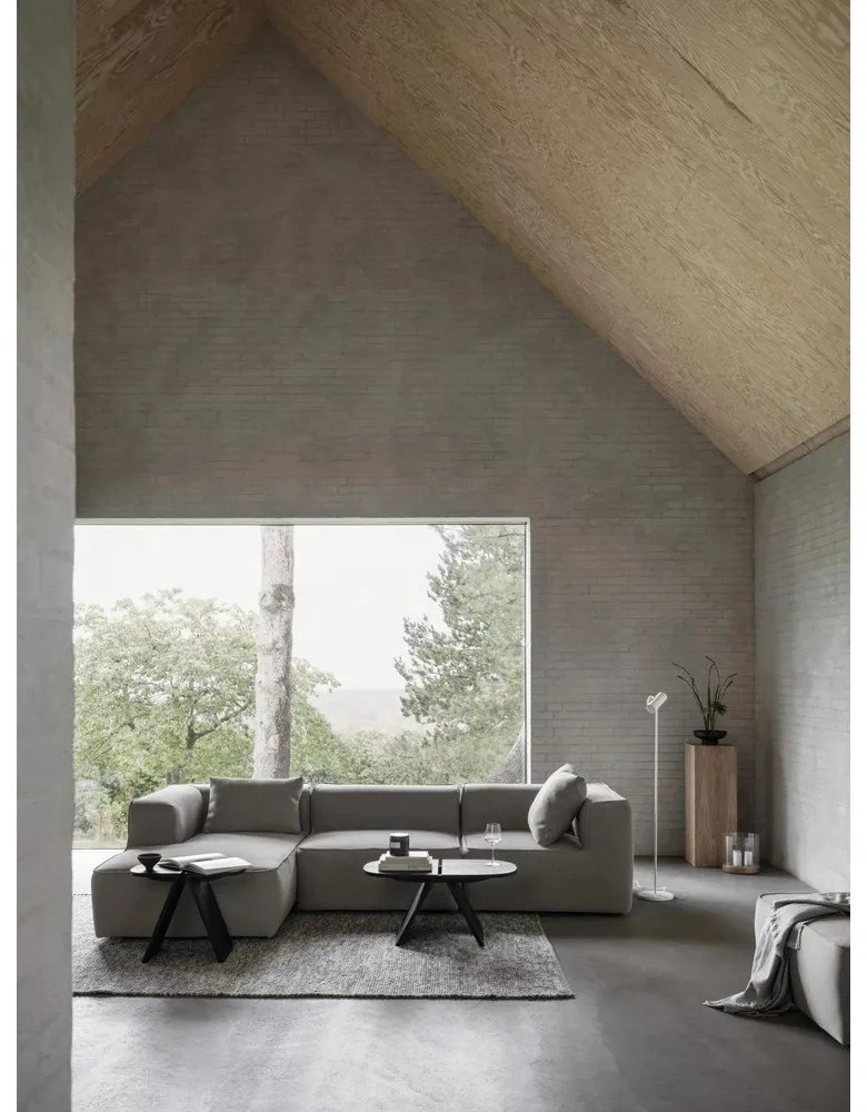 Масичка за кафе от черен дъб 43x80 cm Avio - Blomus