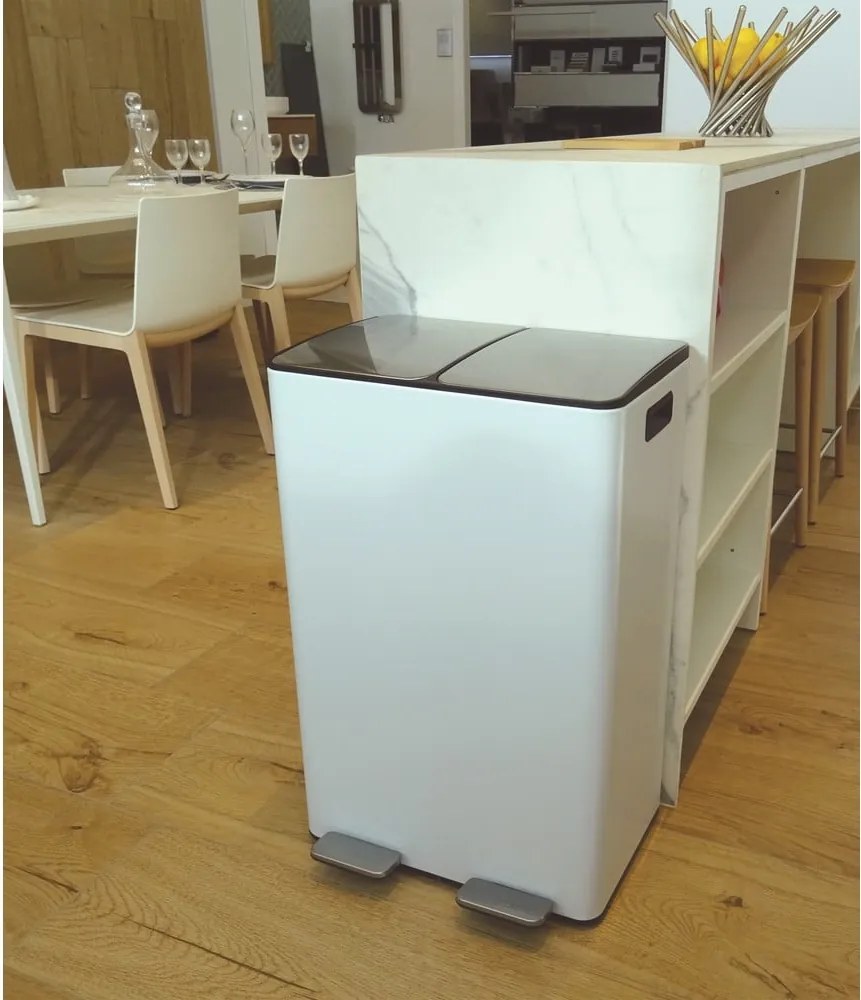 Стоманено кошче за боклук 2x30 l за рециклиране с педал в матово бял цвят Aliya – Spirella