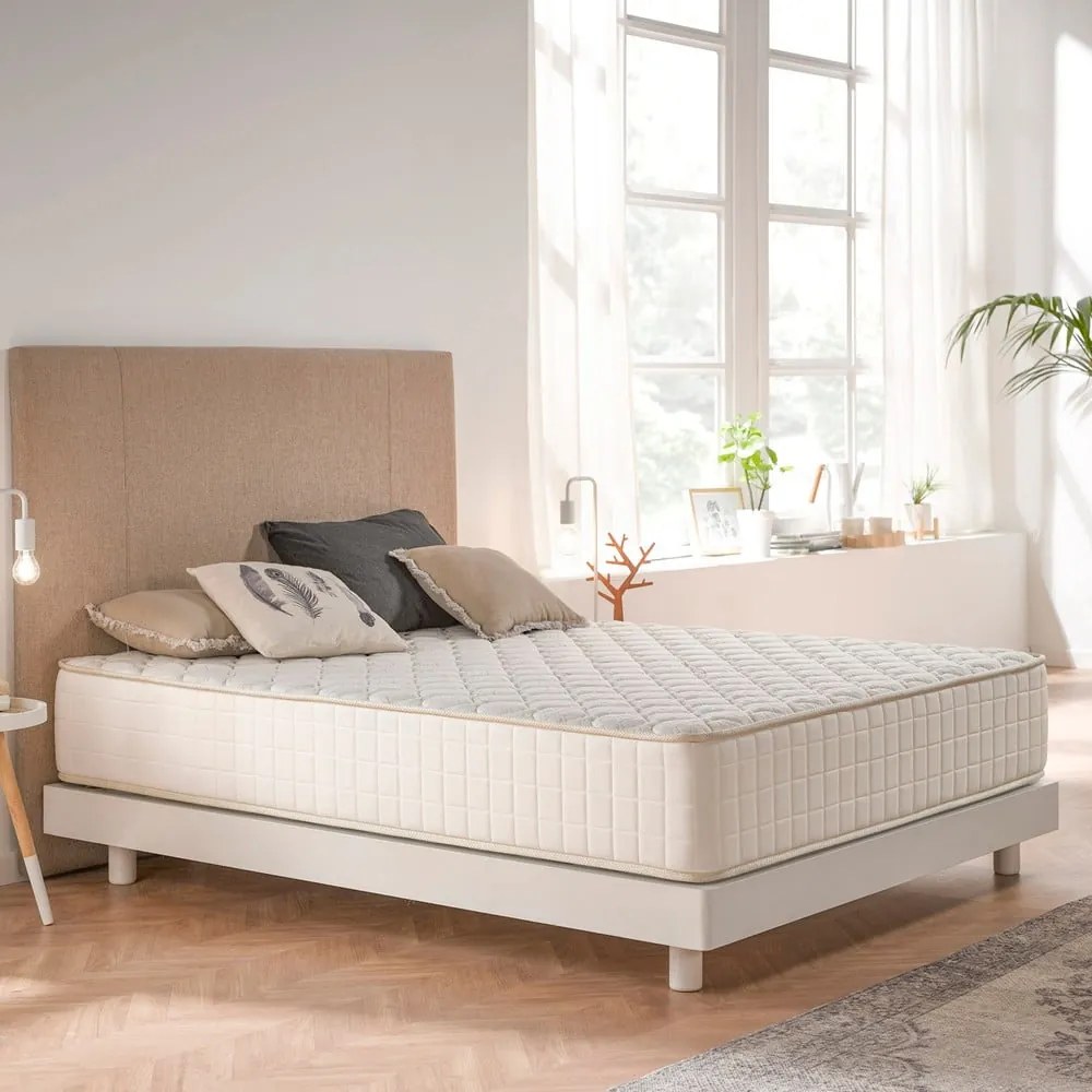 Двустранен терморегулиращ матрак от средна/мека пяна 140x200 cm Olympus Gel - Moonia