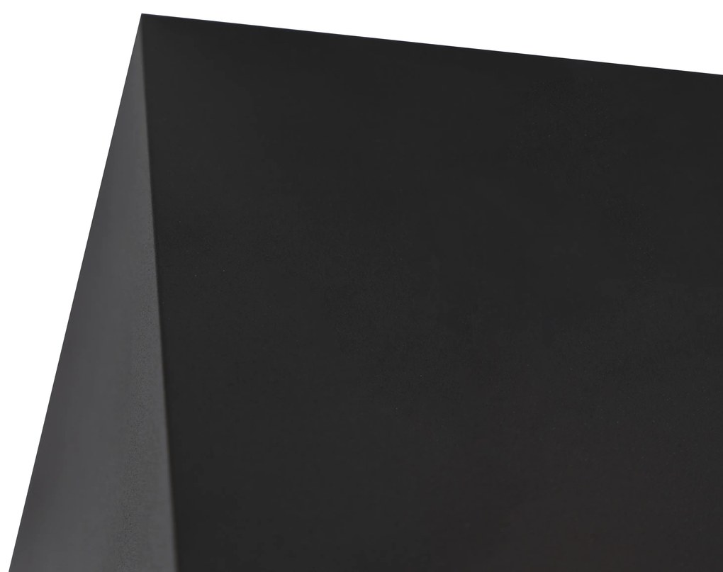 Дизайнерски повърхностен спот черен квадрат - Box