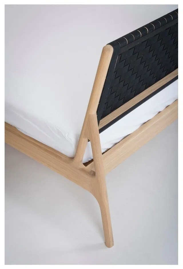 Масивно дъбово легло с черна табла , 160 x 200 cm Fawn - Gazzda