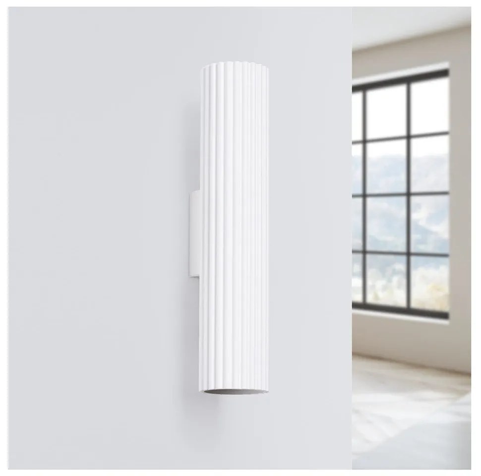 Бяла стенна лампа Gleam – Sollux