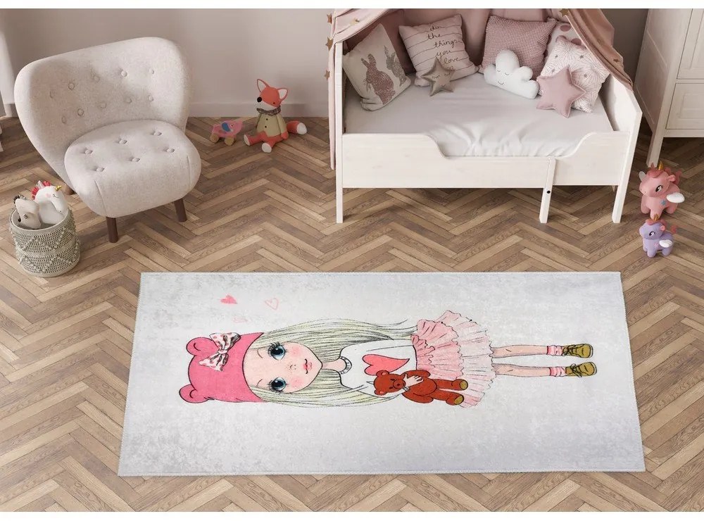 Детски килим подходящ за пране 80x120 cm Cute Girl and the Bear – Vitaus