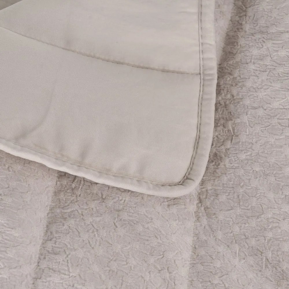 Бежово капитонирано покривало за легло 240x260 cm – Ixia