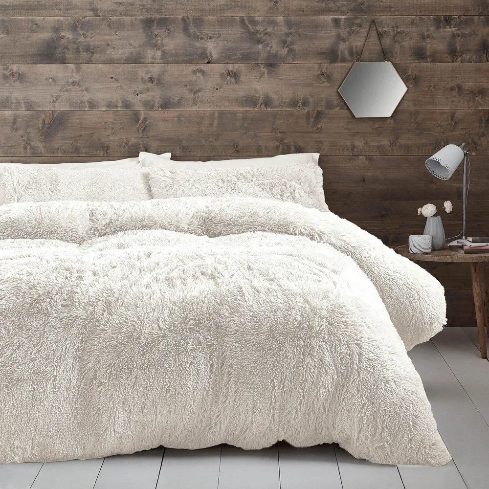 Бяло спално бельо за двойно легло от микроплюш 200x200 cm Cuddly - Catherine Lansfield