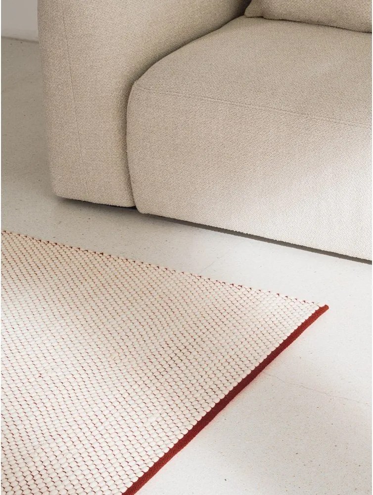 Червена/бежова ръчно изработена вълнена пътека 80x170 cm Lenu – noo.ma
