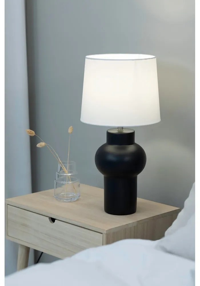 Бяло-черна настолна лампа Shape - Markslöjd