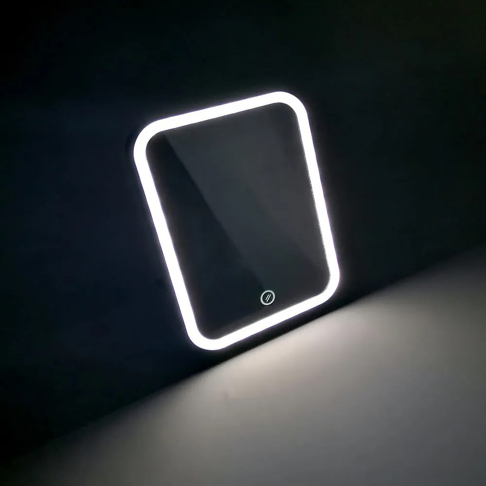 Козметично огледало със светлина 15x20 cm Ania – MSV