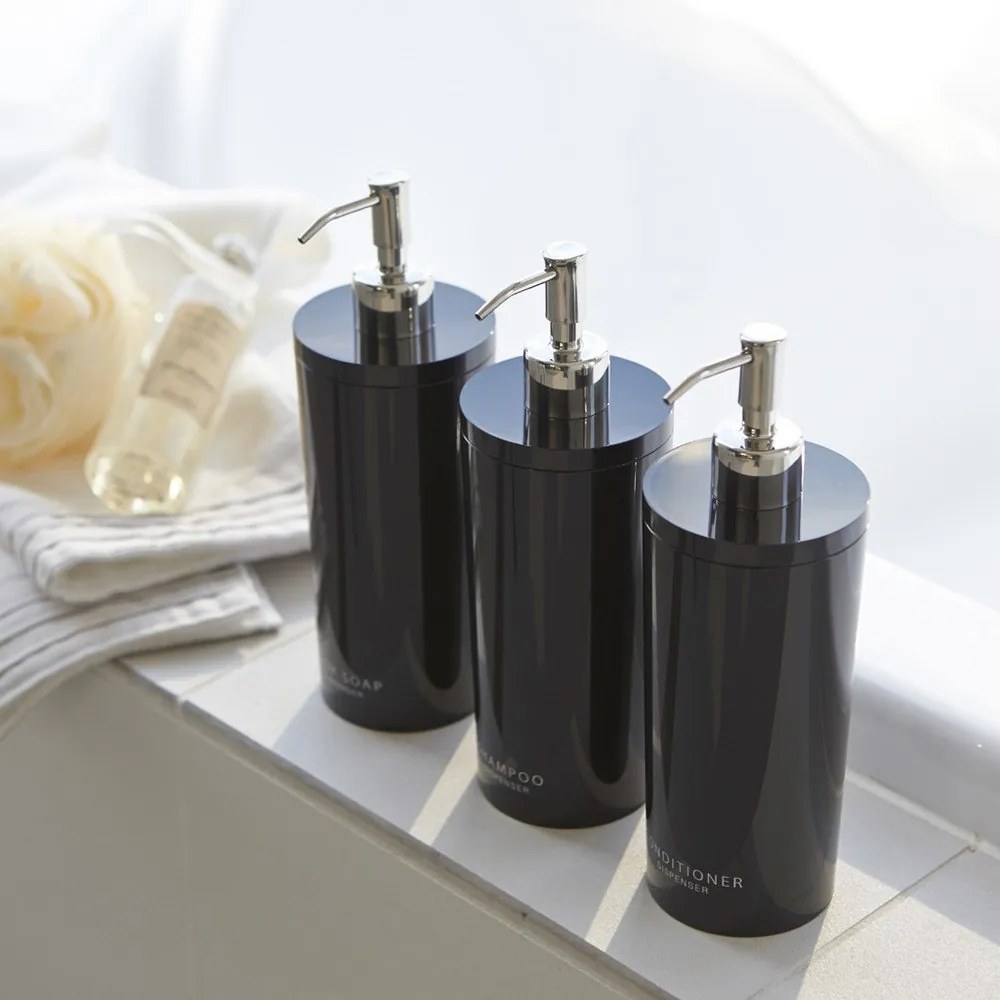 Черен пластмасов диспенсер за сапун 500 ml Round – YAMAZAKI