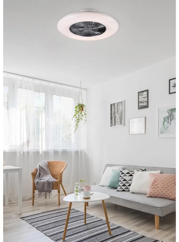 Бяло/в сребрист цвят LED осветително тяло за таван Visby – Trio