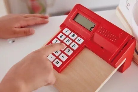 Дървен магазин, Hape, С касов апарат и баркод четец