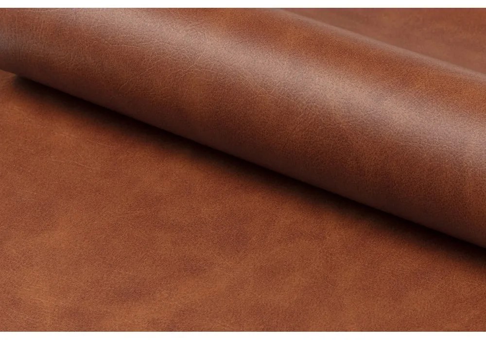 Тапициран трапезен стол с подлакътници в цвят кафяв коняк Naya – Actona