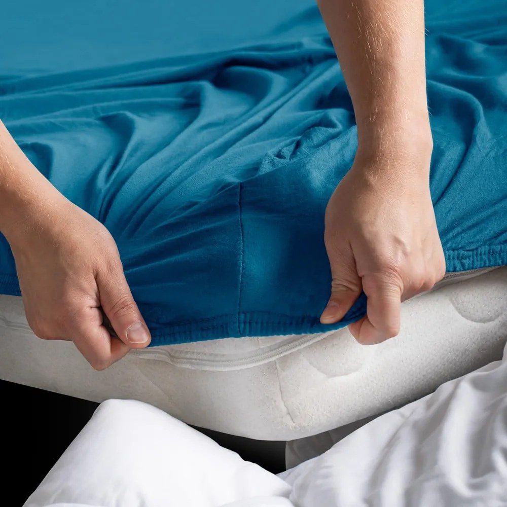 Еластичен чаршаф от джърси в петролен цвят 120x200 cm Amber – Restilo