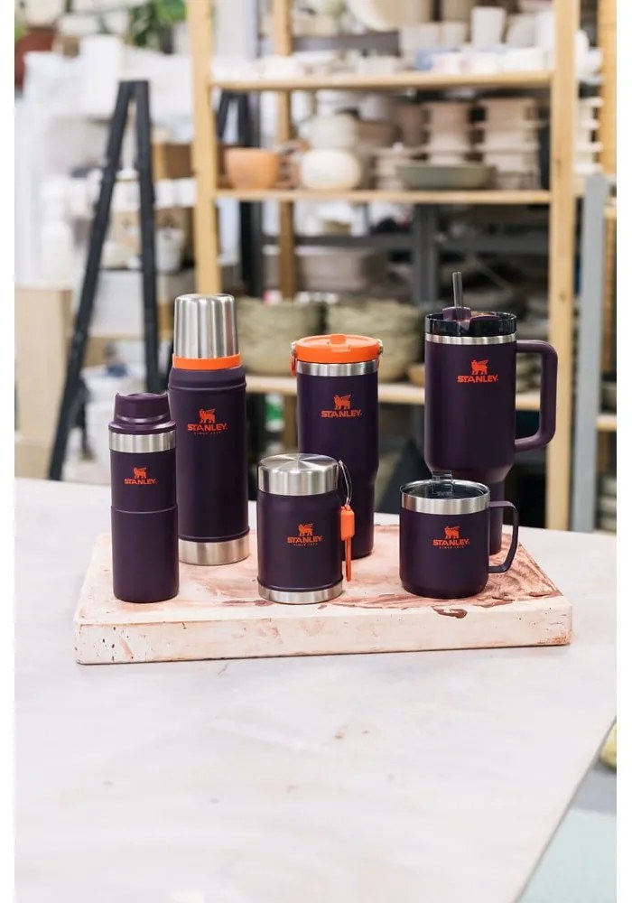 Тъмнолилав термос със сламка от неръждаема стомана 1,18 l Quencher H2.0 FlowState Tumbler Plum – Stanley