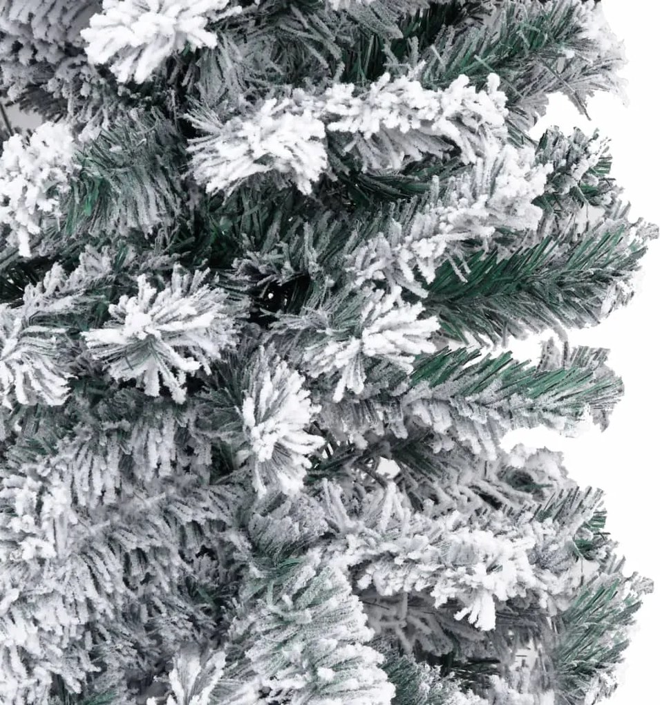 Тънка изкуствена коледна елха с флокиран сняг зелена 240 см PVC