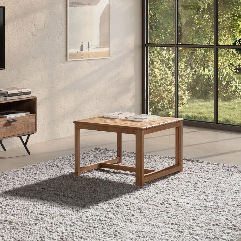 Масичка за кафе от масивен дъб в естествен цвят 60x70 cm Unai – MOME