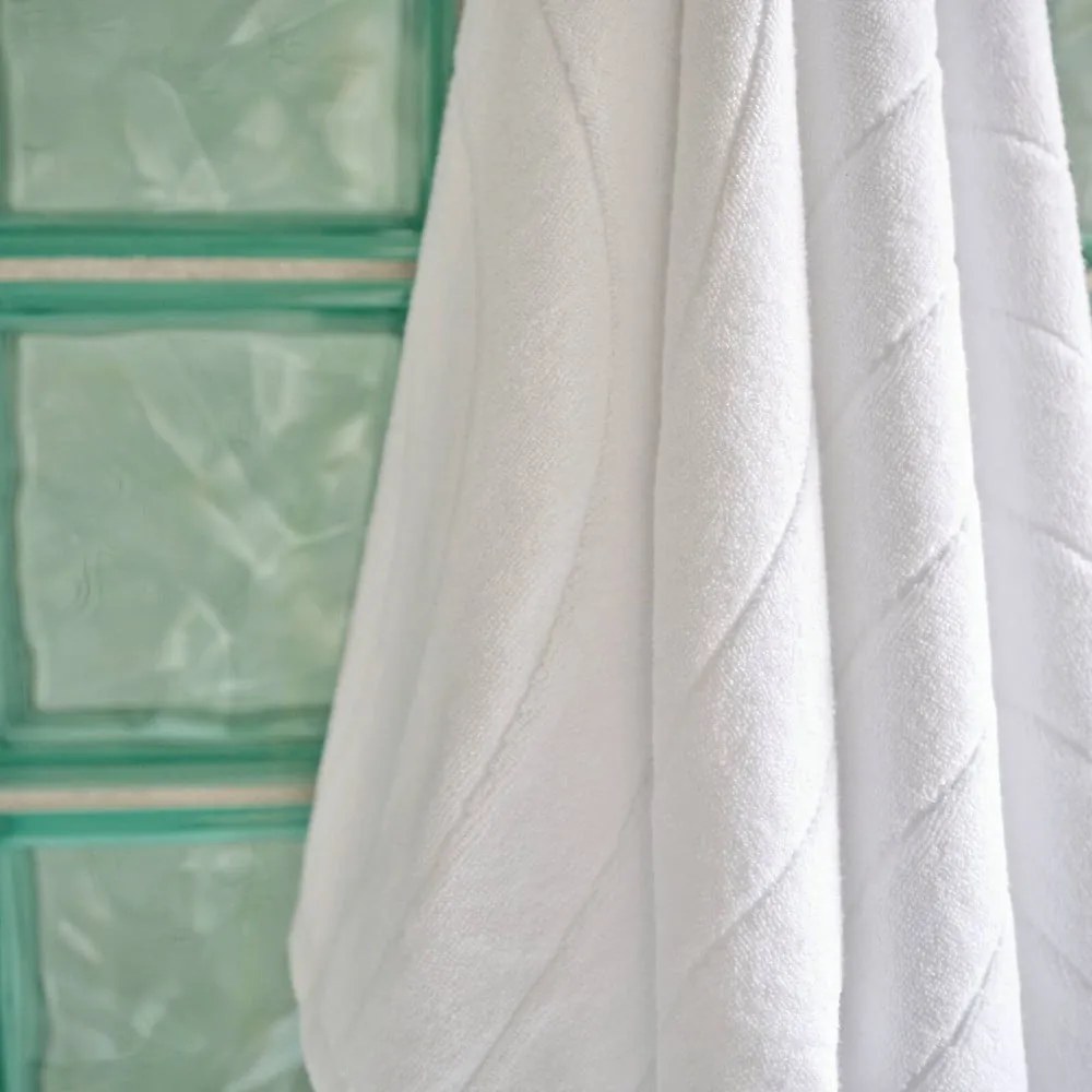 Светлосива памучна хавлиена кърпа от тери 70x140 cm Time – Zone