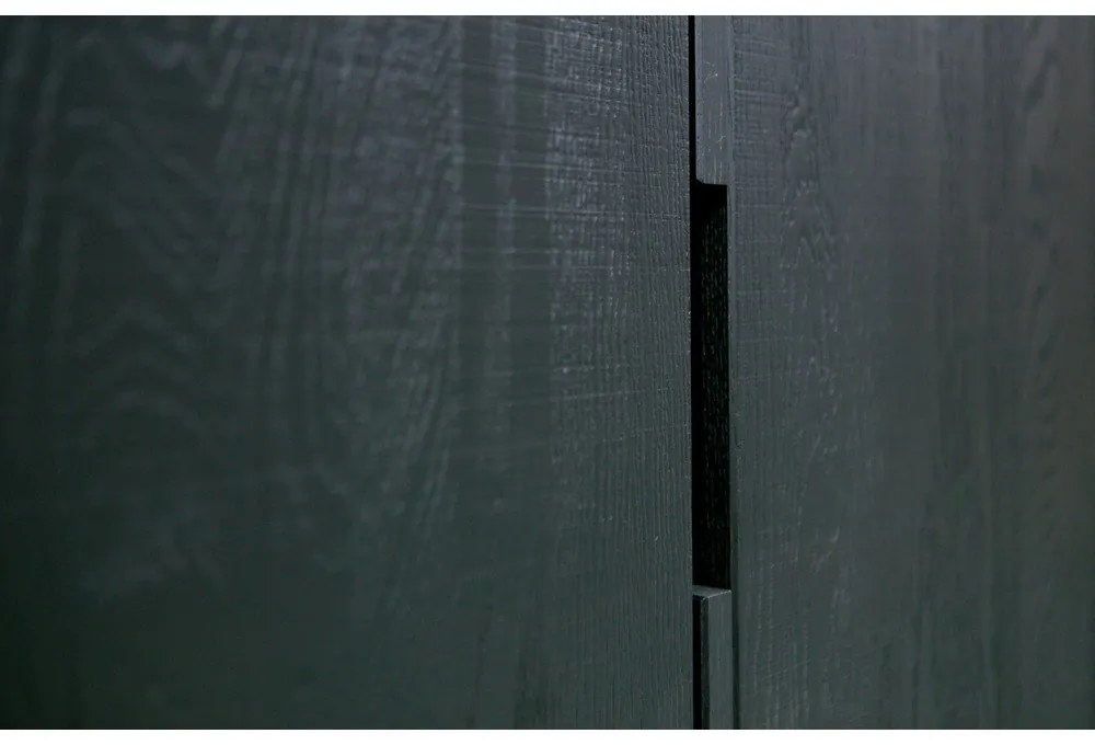 Черно шкафче от масивен ясен 85x149 cm Silas – WOOOD