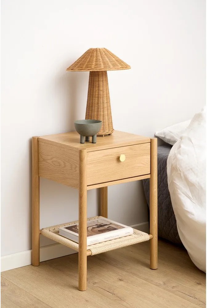 Нощно шкафче от декор от дъб в светло естествен цвят Monfort – Actona
