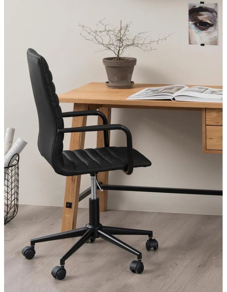 Черен офис стол на колела Wislow Winslow - Actona