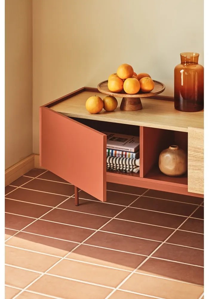 Масичка за телевизор в цвят тухла и естествен дъб 180x45 cm Otto - Teulat