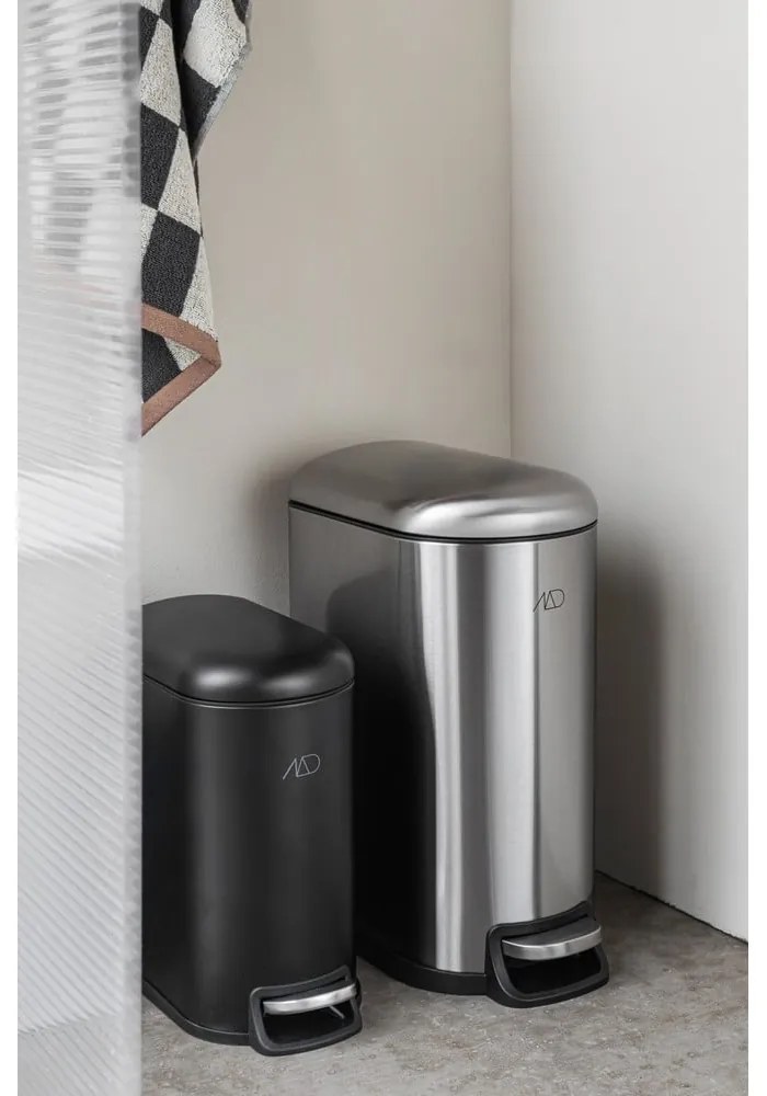 Кошче за боклук с педал от неръждаема стомана в сребрист цвят 10 l Wather – Mette Ditmer Denmark