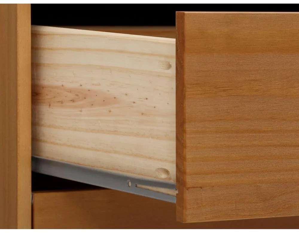 Нисък скрин от масивен бор в естествен цвят 150x75 cm Post – Støraa