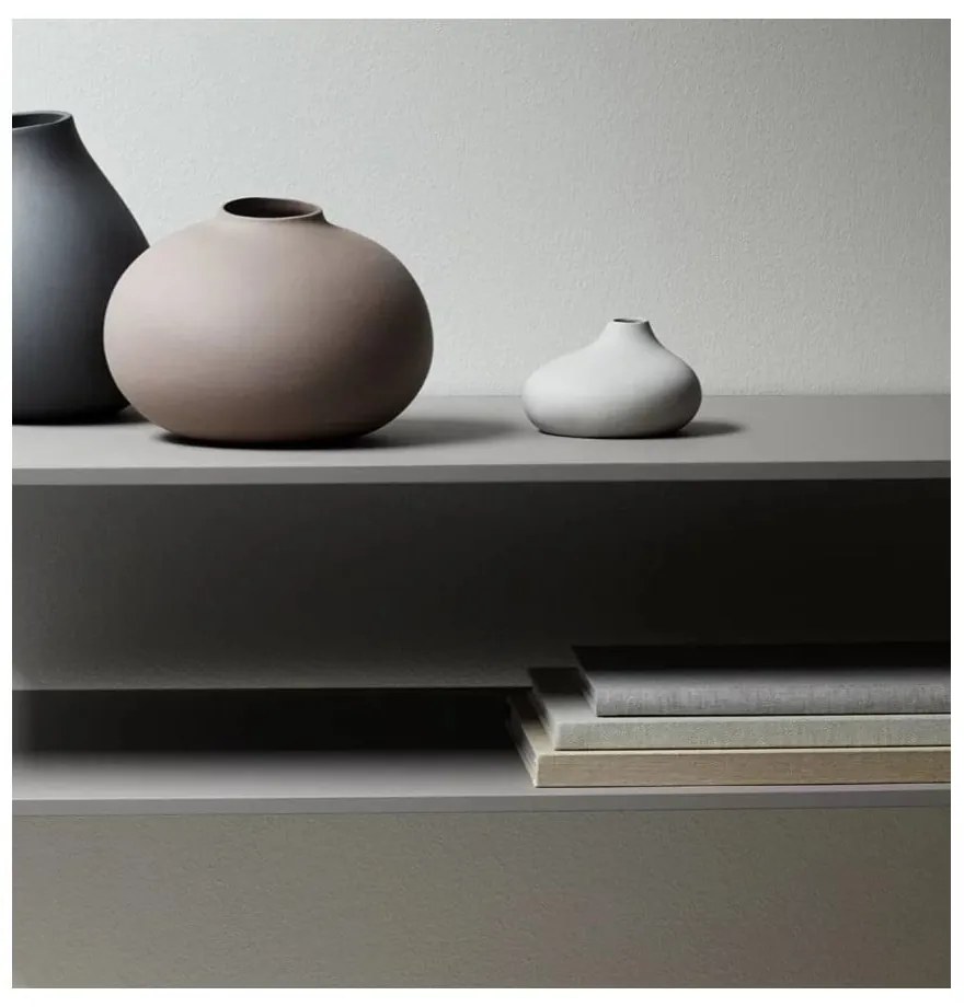 Светлосиви порцеланови вази в комплект 3 бр. (височина 9 cm) Nona – Blomus