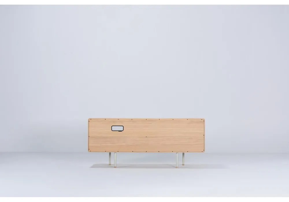 Бяла/естествена маса за телевизор от масивен дъб 150x64 cm Fina – Gazzda