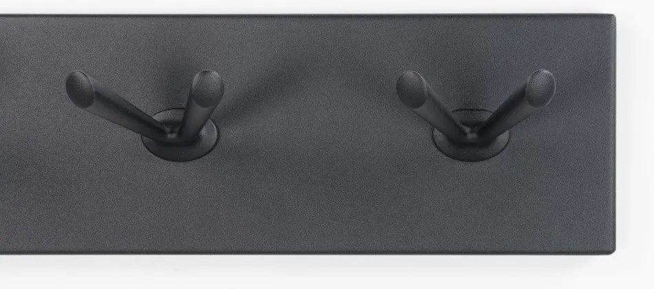 Черна метална стенна закачалка 74,5 cm Pull – Spinder Design