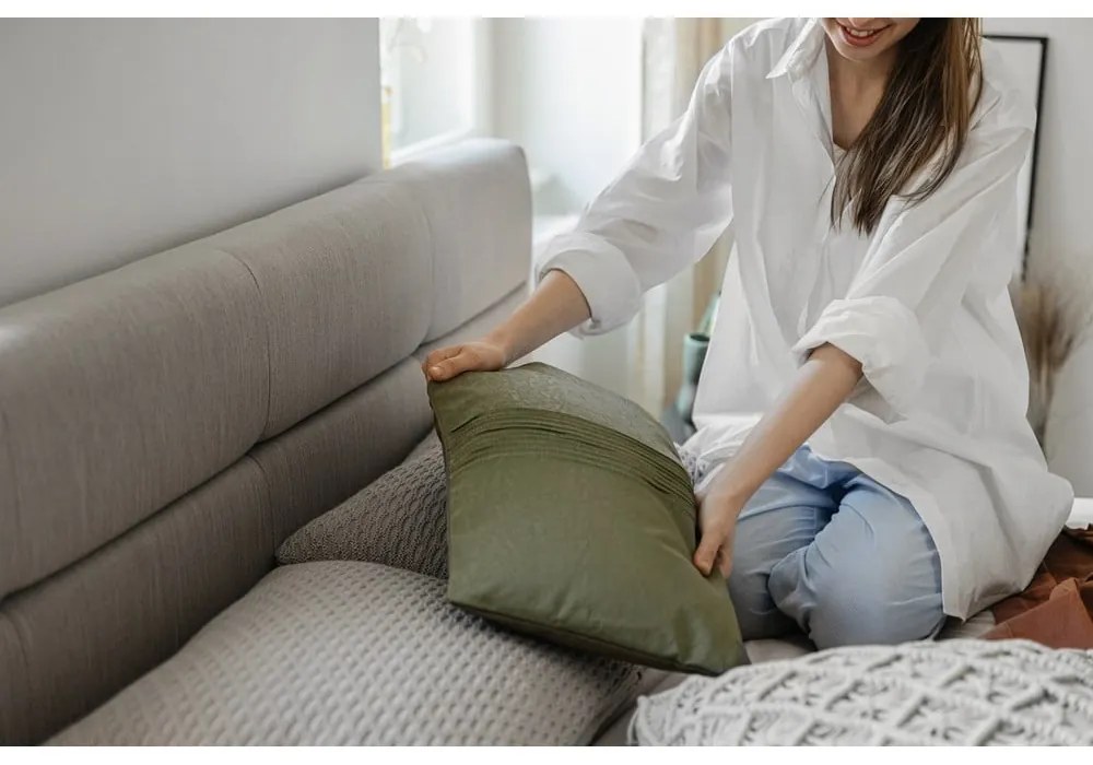 Бежово двойно легло 180x200 cm тапицирано с място за съхранение с включена подматрачна рамка Lotte – Meise Möbel