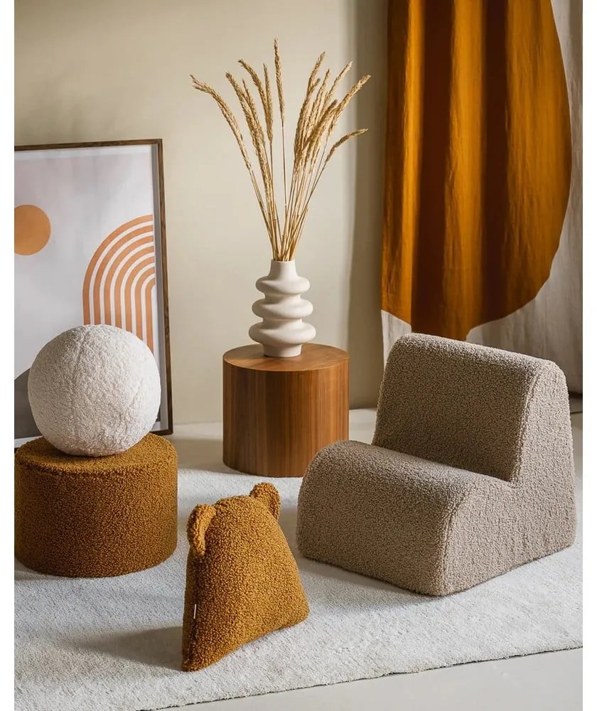 Кафява детска възглавница за диван от букле Bear – Wigiwama