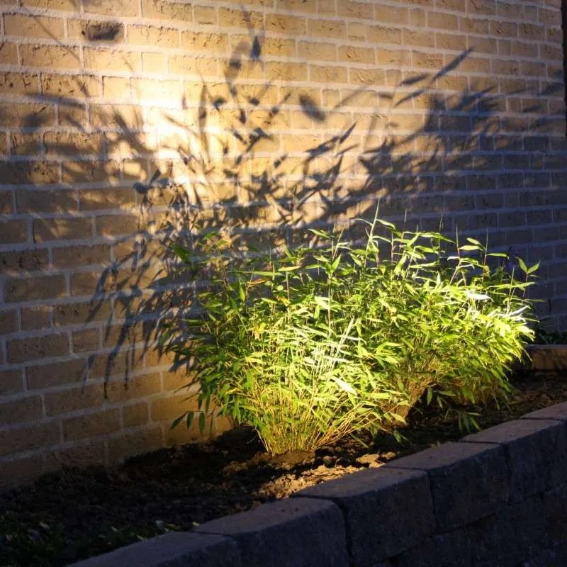 Комплект от 4 черни градински прожектора с LED IP68 - Garly