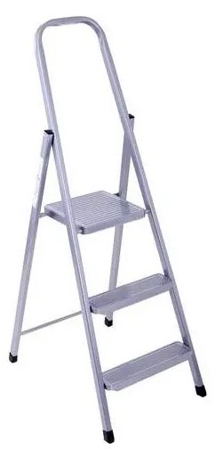 Сгъваеми стълби 3 стъпала 132x45 см
