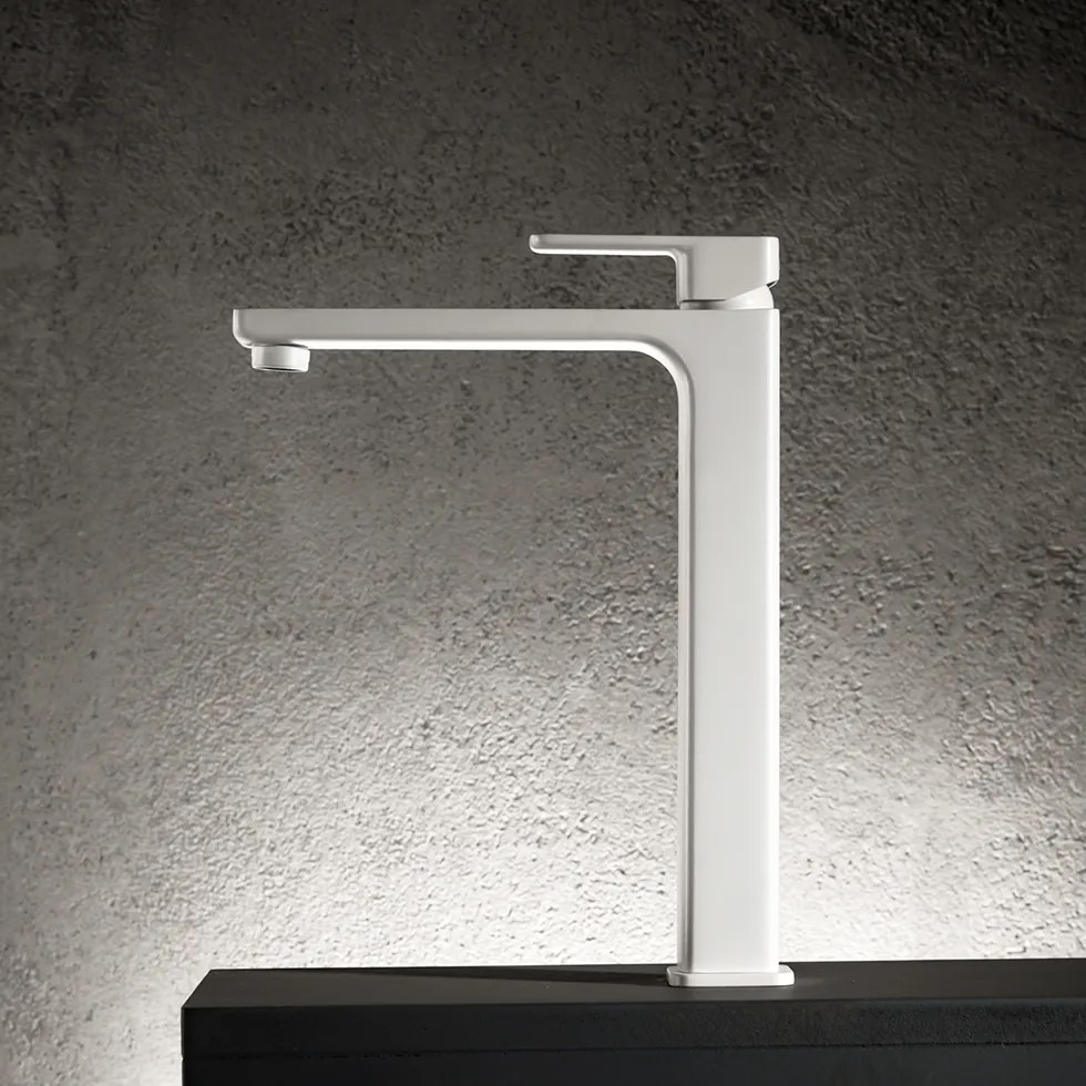 Кран за тоалетна Eurorama Quadra High-Chrome