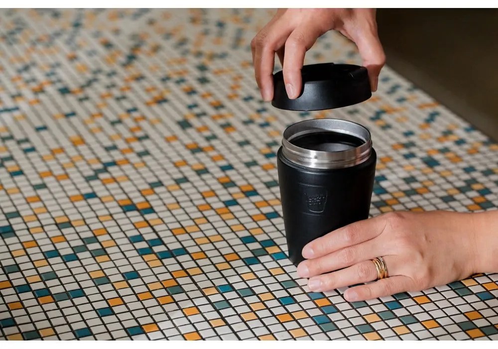 Черна термочаша 454 ml Helix Thermal Black L – KeepCup