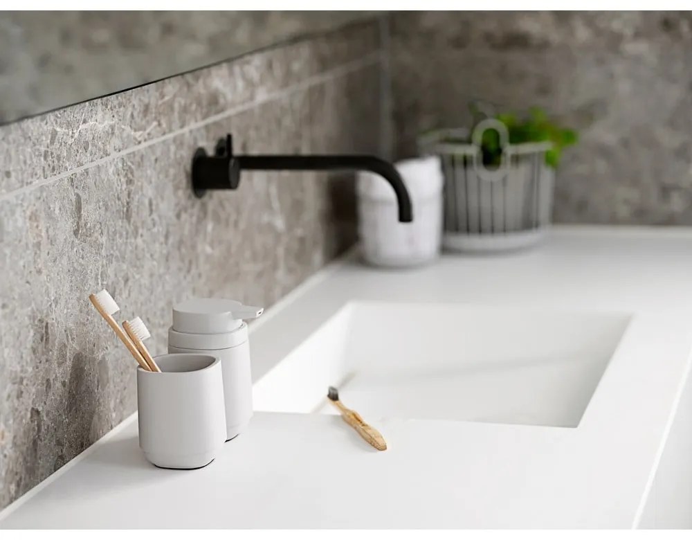 Светлосива бетонна чаша за четки за зъби Time - Zone