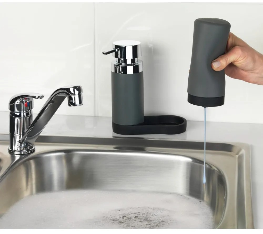 Комплект от 2 сиви дозатора за препарат с тавичка Squeeze, 250 ml Easy Squeez-e - Wenko