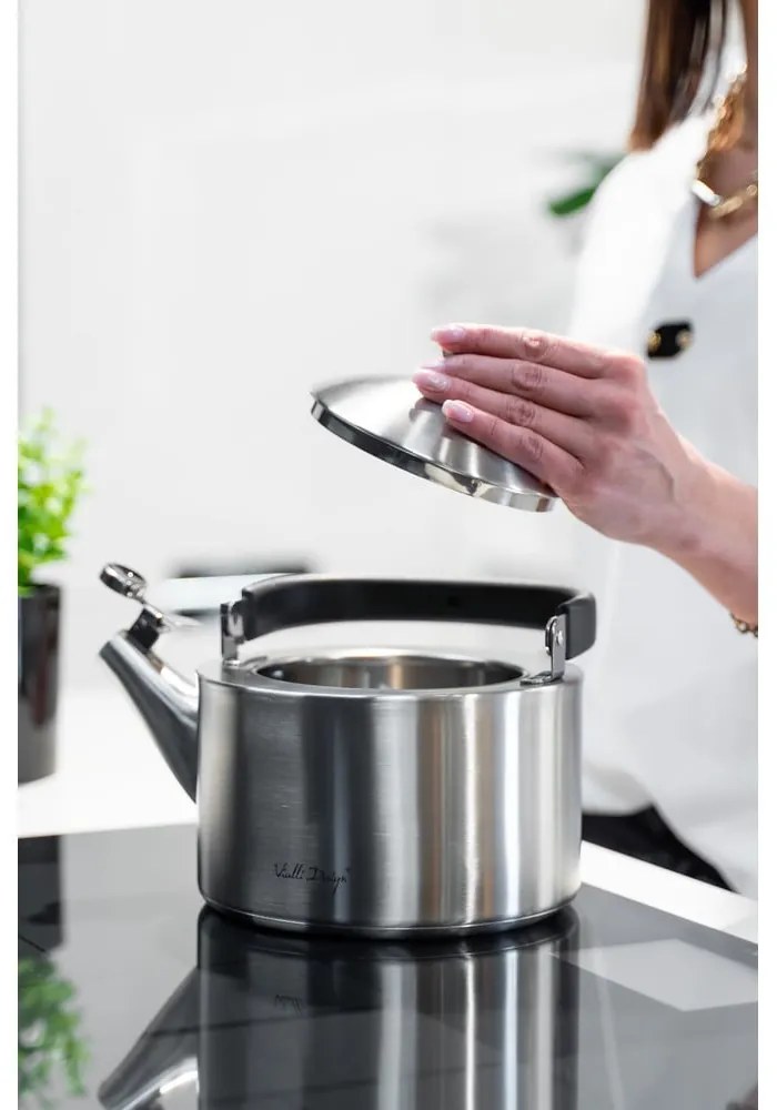 Матиран чайник от неръждаема стомана с бутало , 1,5 л Diamante - Vialli Design