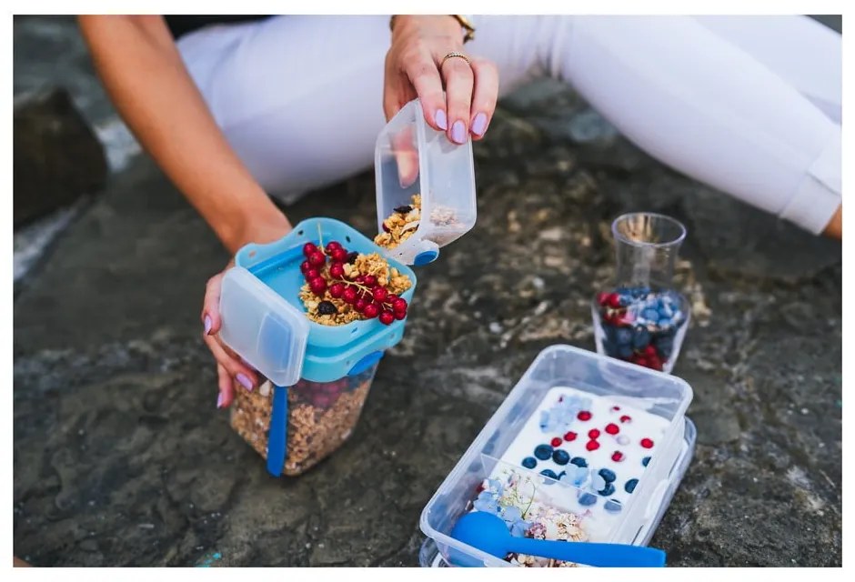 Синя кутия за обяд и закуска с прибори за хранене, , 650ml+230m Push&Push - Vialli Design