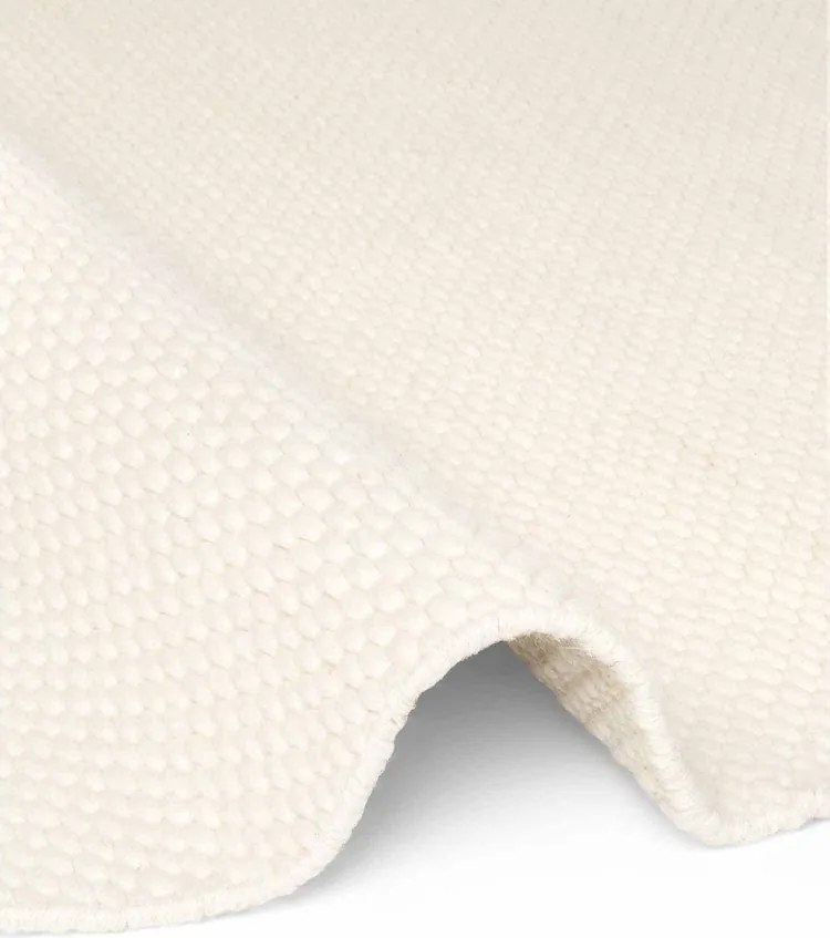 Кремав ръчно изработен вълнен кръгъл килим ø 160 cm Lyon Beans – Elle Decoration