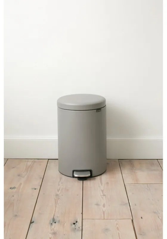 Кош за боклук с педал Brabantia NewIcon 1001091, 20 л, Плавно затваряне, Противоплъзгаща основа, Минерално покритие, Сив