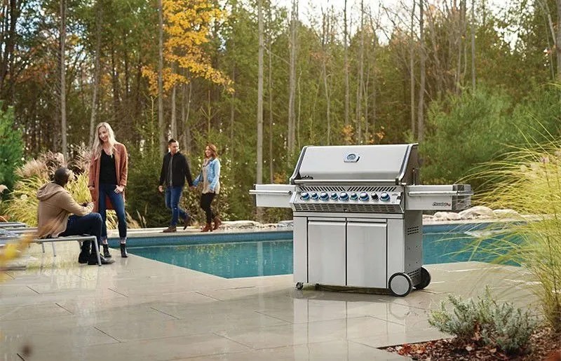 Газово барбекю Napoleon Prestige PRO 665 Stainless Steel