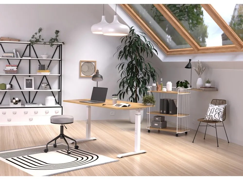 Работна маса с регулируема височина с дъбов плот 80x120 cm Downey – Germania