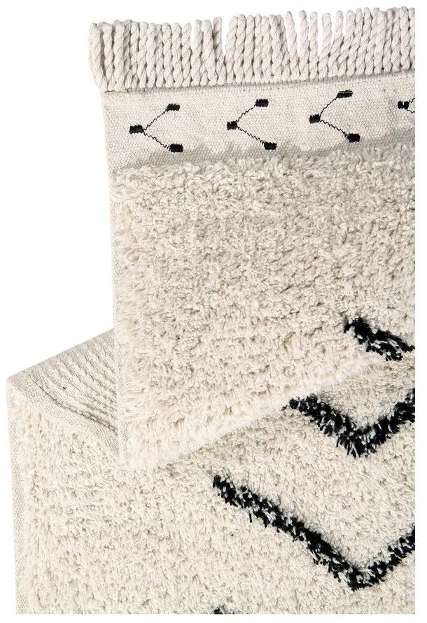 Кремав ръчно изработен памучен килим подходящ за пране 140x210 cm Bereber Rhombs – Lorena Canals